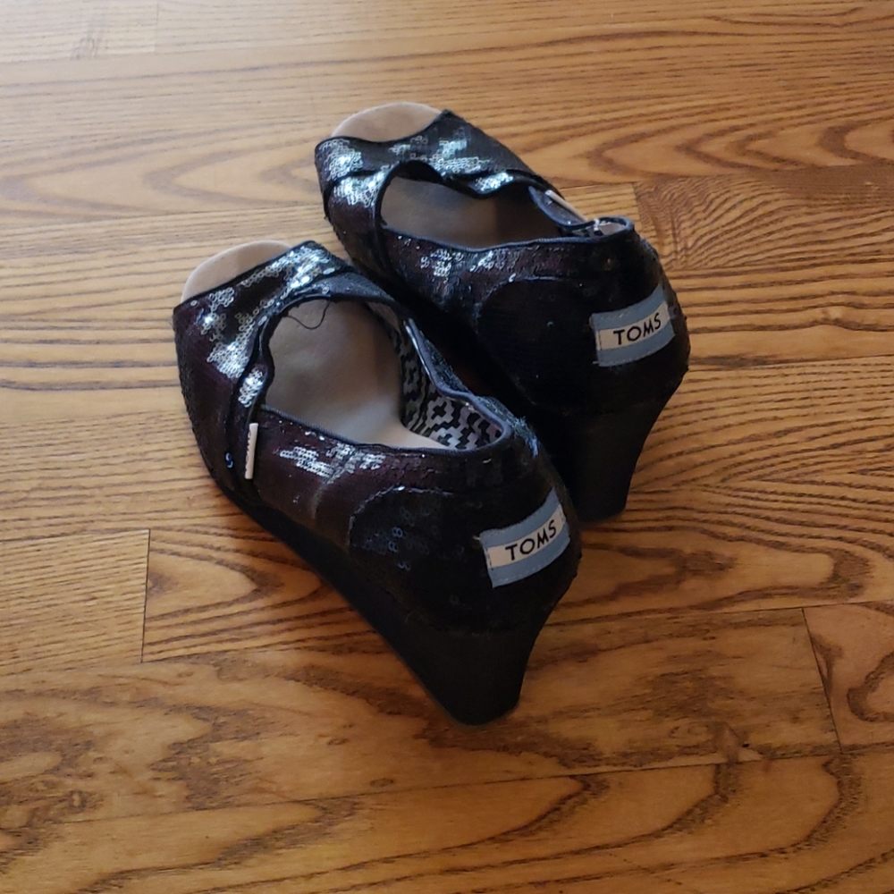 Toms sequins wedges